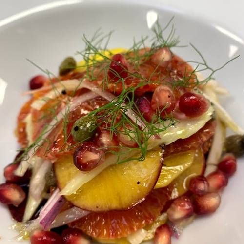Blood Orange Salad with Fennel, Beetroot,
Pomegranate seeds and Nectarine. (VE)